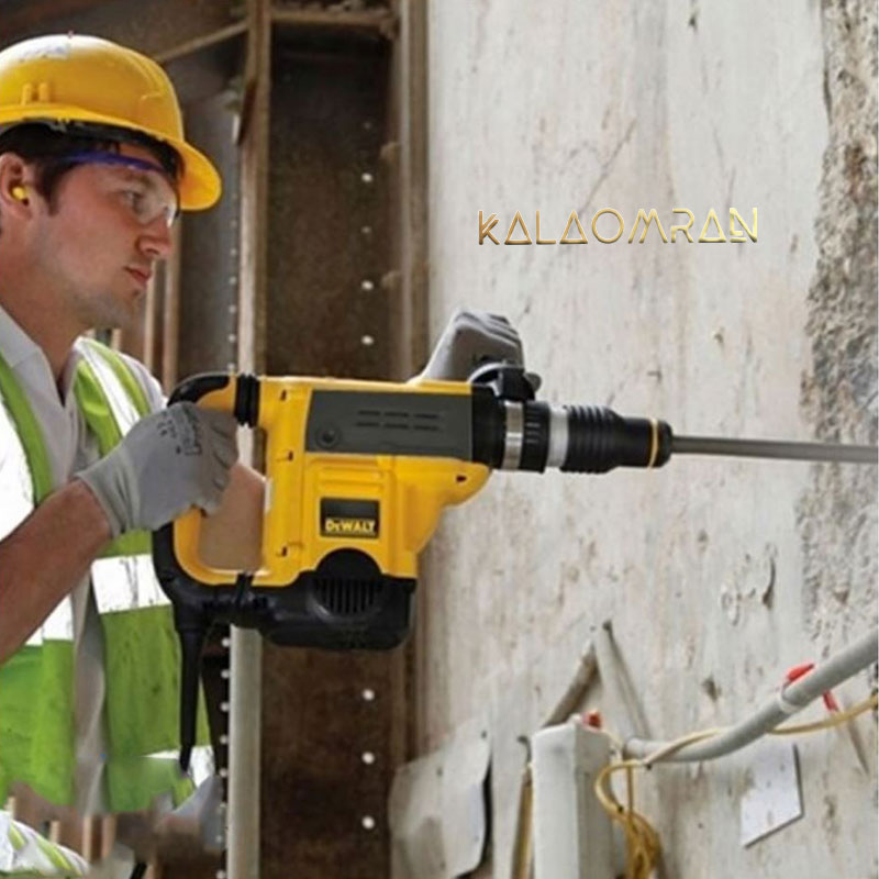 دریل چکشی تخریب مدل D25820K دیوالت